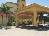 La Quinta Inn & Suites Miami Airport West 
