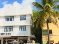 Chesterfield Hotel & Suites 
