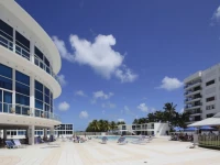 New Point Miami Beach Apartments 