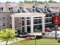 Crown Choice Inn & Suites Lakeview and Waterpark 