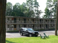 Locust Grove Motel 2*