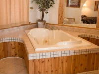 North Country Inn & Suites 