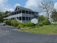 Scarborough Inn 