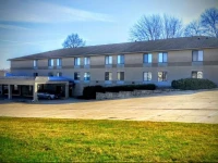 Maquoketa Inn & Suites 