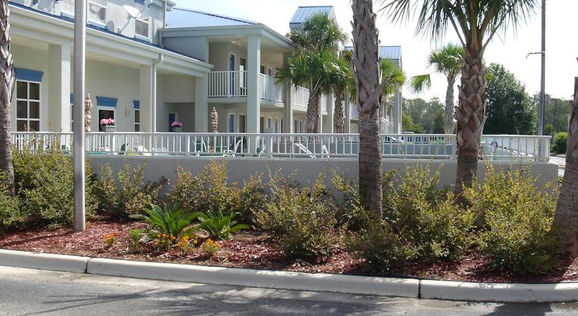 Marianna Inn & Suites 