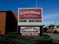 Country Hearth Inn & Suites Marietta 
