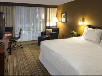 DoubleTree by Hilton Pittsburgh Cranberry 
