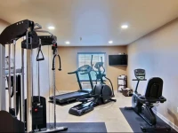 Cobblestone Hotel & Suites - McCook 