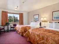 Juneau Airport Travelodge Hotel 