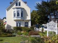 Headlands Inn Bed and Breakfast 