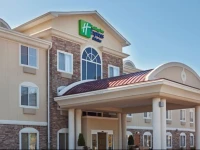 Holiday Inn Express and Suites Meriden 