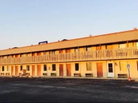 Deluxe Inn Merrillville 