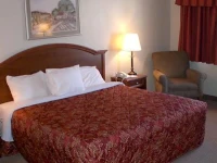 Days Inn & Suites Milford 