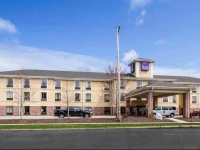 Sleep Inn & Suites Airport Milwaukee 