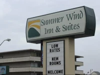 Summer Wind Inn and Suites 