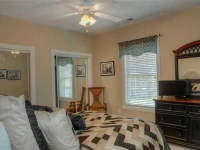 Magnolia Pointe 305-4820 Condo 