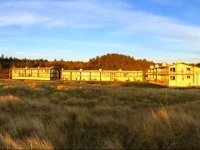 Hi-Tide Ocean Beach Resort 