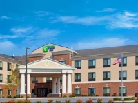 Holiday Inn Express Hotel & Suites Morris 