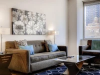Global Luxury Suites at The Pearl 