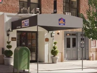 Best Western Plus Hospitality House Suites 