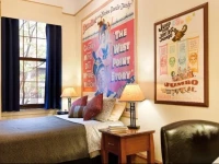Chelsea Pines Inn 