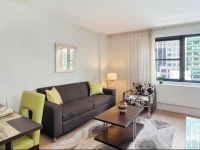 Murray Hill Residence 
