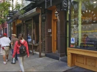 Manhattan Lodging 