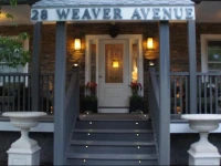 Admiral Weaver Inn 