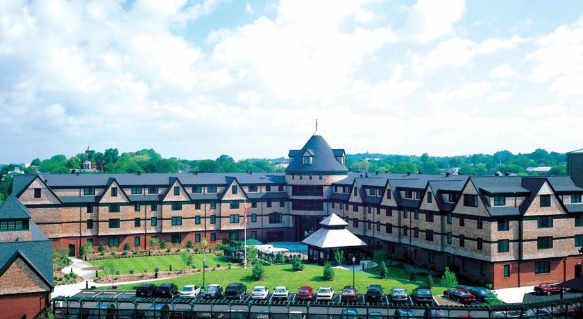 Wyndham Long Wharf Resort 