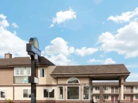 Days Inn - Newport 