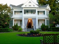 The White House Inn & Spa 