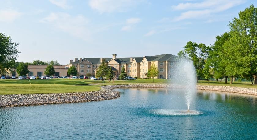 Best Western Premier Bridgewood Hotel Resort 