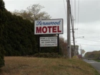 Fernwood Motel 
