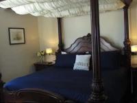 Homestead Inn House 