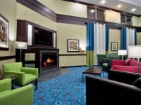 Holiday Inn Express & Suites - New Philadelphia Southwest 