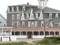 The Surf Hotel - Block Island 