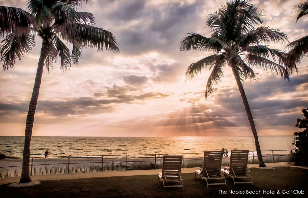 Naples Beach Hotel and Golf Club 