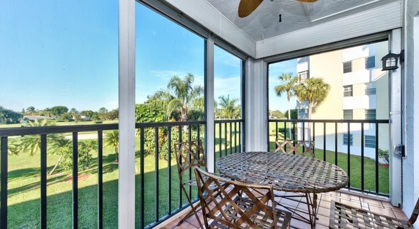 Capri Vacation Condo 