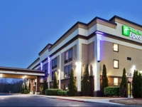 Holiday Inn Express Peachtree Corners-Norcross 