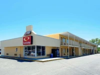 Econo Lodge Airport 