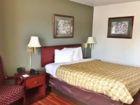 The Norman Hotel 