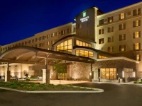 Embassy Suites by Hilton Akron Canton Airport 