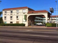 Econo Motor Inn 