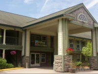 Hilltop Inn & Suites - North Stonington 