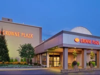 Crowne Plaza Hotel Chicago-Northbrook 