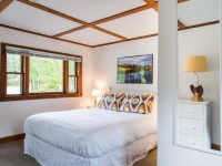 Merrybell Motel 