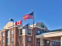 Holiday Inn Express Hotel & Suites - Novi 
