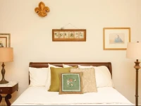 Royal GuestHouse 