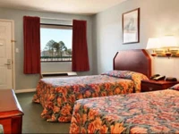 Super 8 - Ocean Springs 