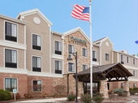 Staybridge Suites Milwaukee West-Oconomowoc 